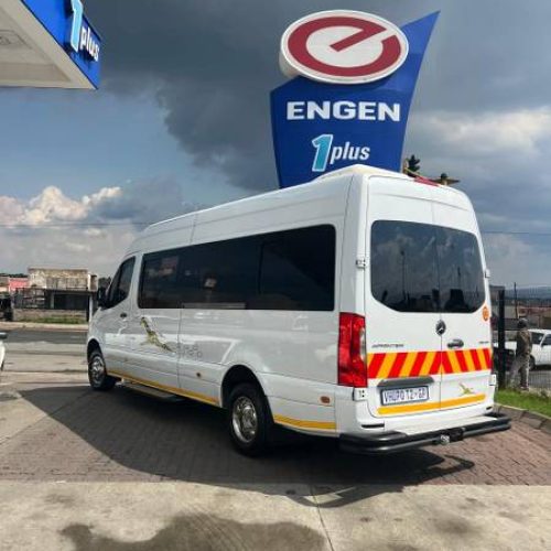 22 seater sprinter