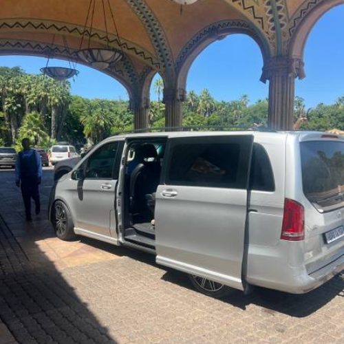 Luxury Van 6 seater